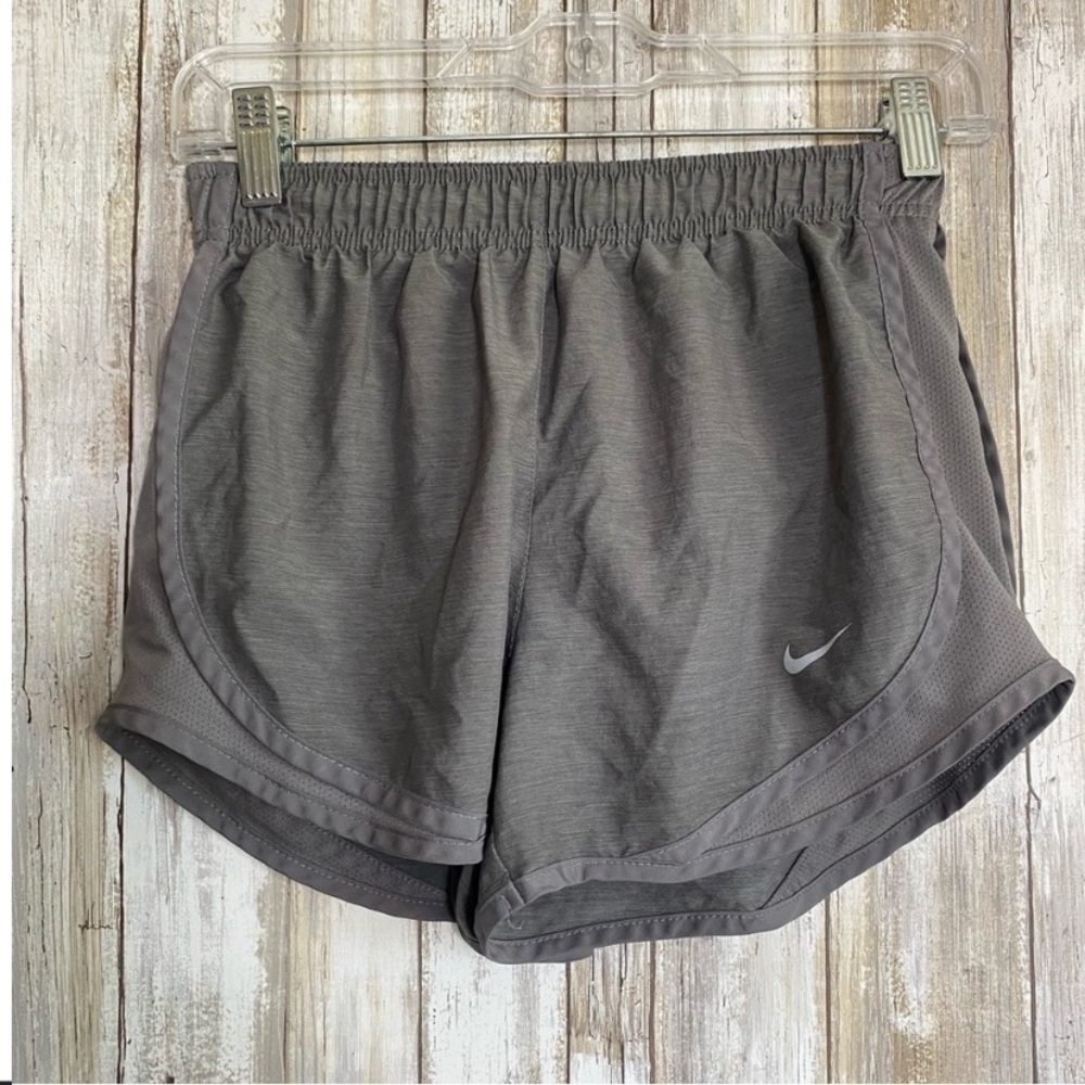 Nike Gunsmoke Heather Tempo Running Shorts - Picture 2 of 7
